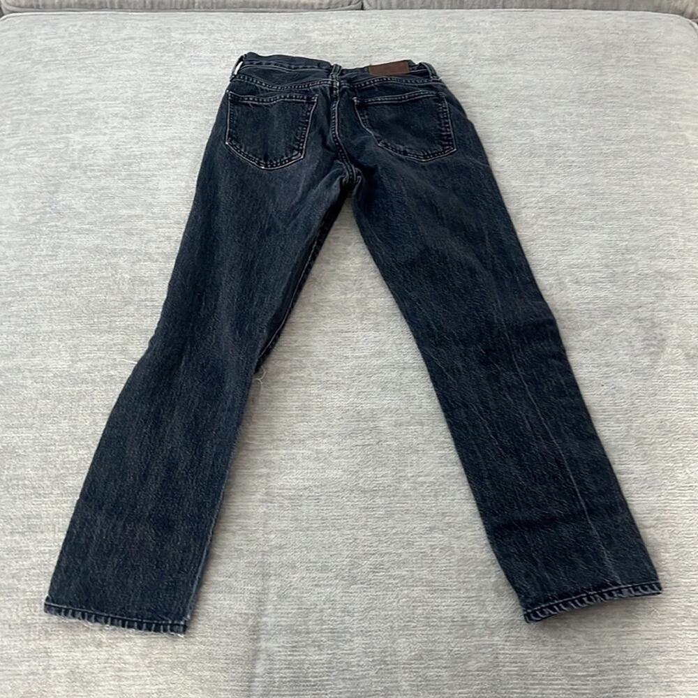 The Perfect Vintage Jean in Roxstone Wash: Knee-Rip Edition - Picture 10 of 10